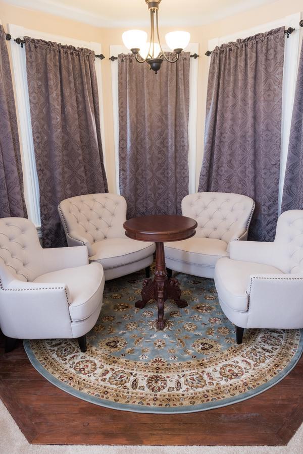 Dennison Street Inn, B & B Colonial Beach Extérieur photo